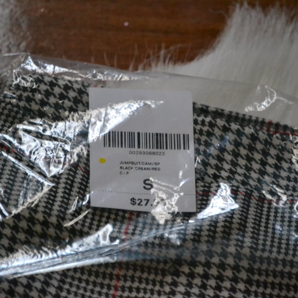 NWT Forever 21 Plaid Overalls - Picture 2 of 3